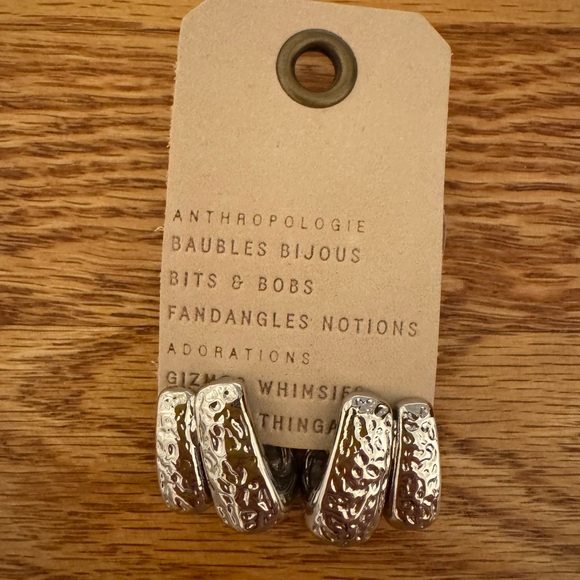 NWT - Anthropologie Textured Huggie Hoops - Picture 3 of 4